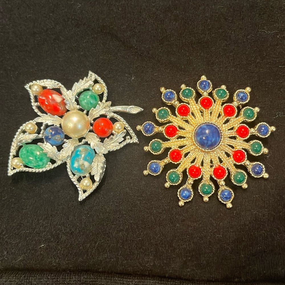 Vintage Sarah Coventry brooches